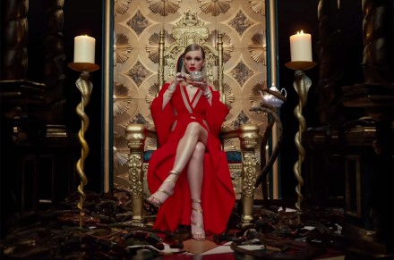 Taylor Swift stellare, il nuovo video supera il primato di Adele